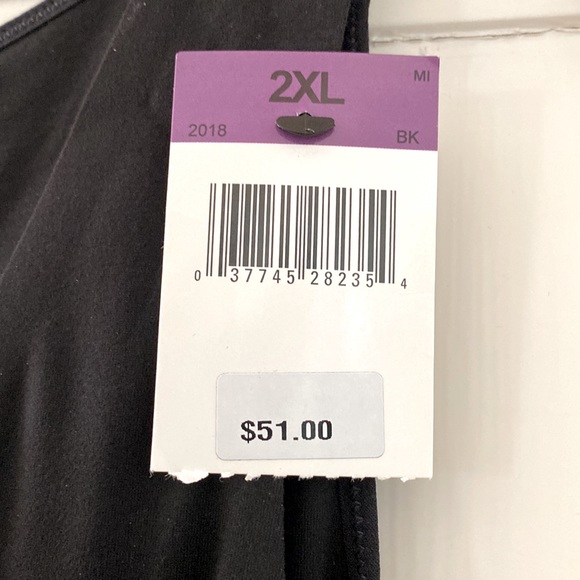 DEAL‼️ Maidenform black camisole shaper - Picture 3 of 4